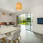 En Maspalomas, Melocotones Πλάγια ντελ Ινγκλές